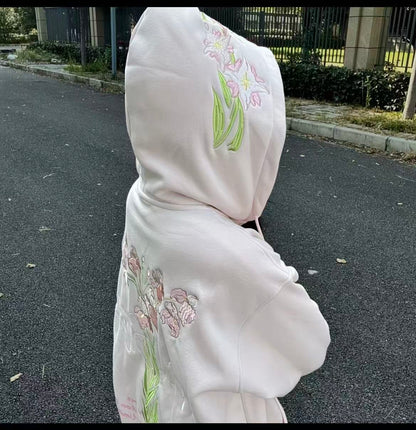 Alabaster bloom